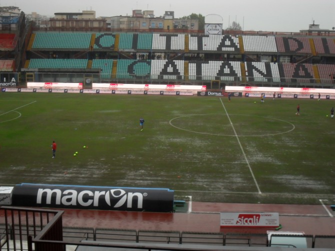 Catania 1-0 Casertana - fanghi vulcanici