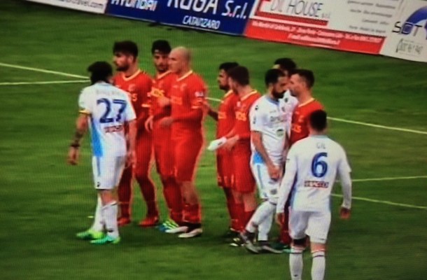 Catanzari 2-1 Catania - sbobba ai maiali