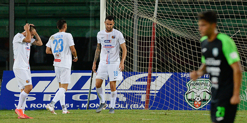 Monopoli - Catania 3-0 - chi vuol esser lieto sia di doman non v'è certezza