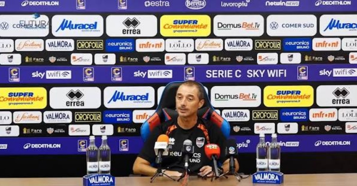 Longo conferenza stampa